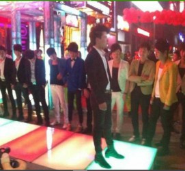 德阳深圳夜总会伴游模特雇用(深圳KTV模特雇用)