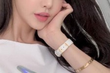 德阳全国在线兼职女伴游联系人(富婆中介2717281818)