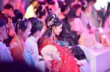 德阳汉服模特兼职(想做汉服模特去哪里找)