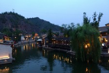 德阳古北水镇攻略(古北水镇温泉攻略)