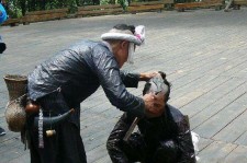 德阳欲带老伴游遍中国(带着老伴去旅游)