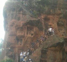 德阳乐山旅游攻略(乐山旅游攻略自由行路线推荐)