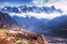 德阳旅游地点(旅游地点与地理关系)