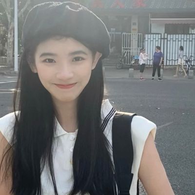德阳商务伴游带客户去看海豚表演