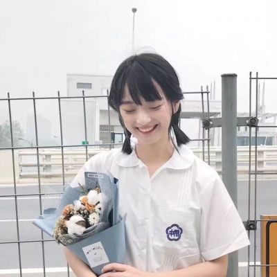 德阳伴游女生王梓涵的资料