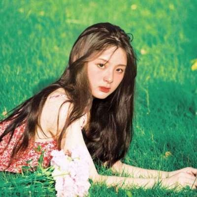 德阳伴游女生谢珞欣的资料