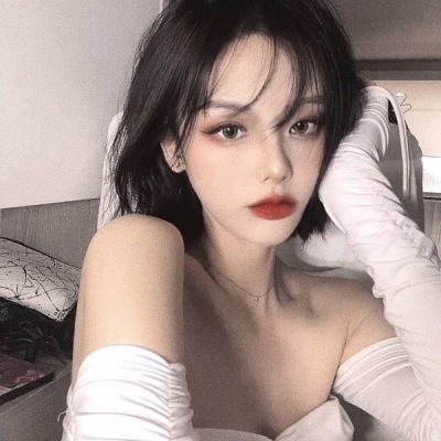 德阳伴游女生李幻极的资料