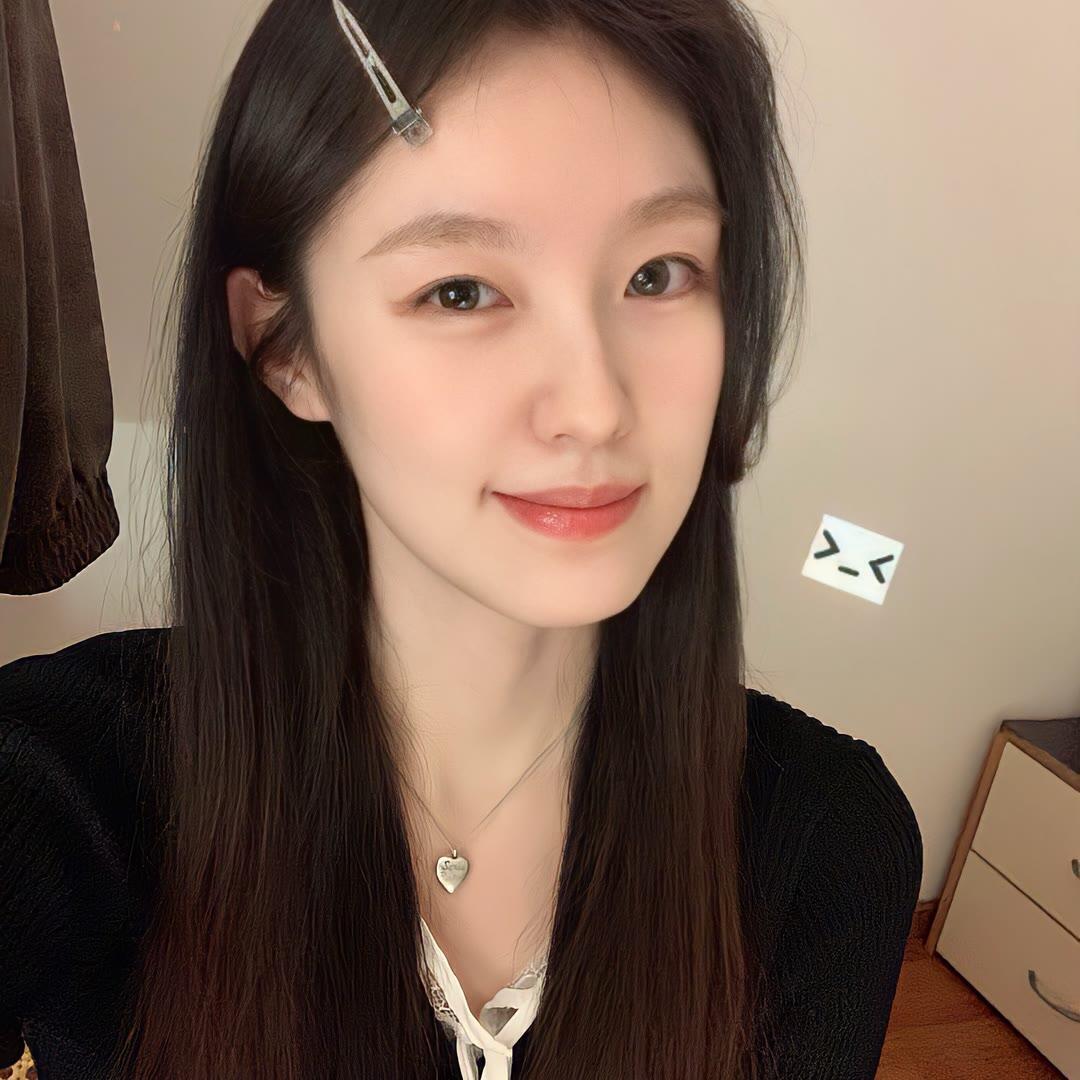 德阳伴游女生阮星禾的资料