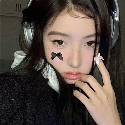 德阳伴游女生芷云的资料