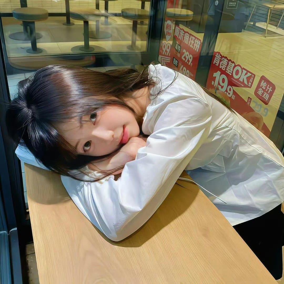 德阳伴游女生沈雨晴的资料