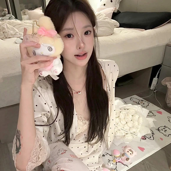 德阳伴游女生 | 微微的资料